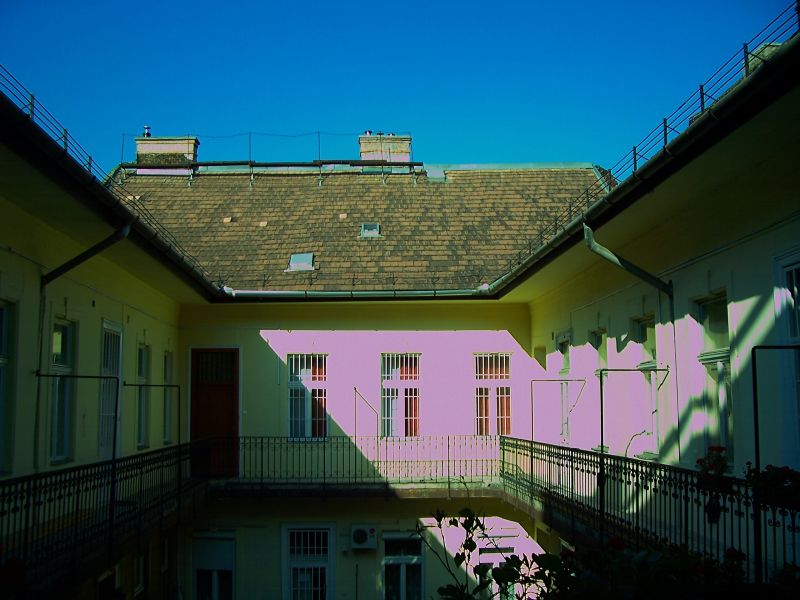 courtyardIII.floor